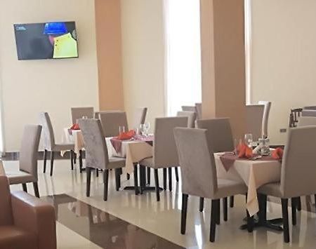 אדיס אבבה Ye Afoli International Hotel מראה חיצוני תמונה
