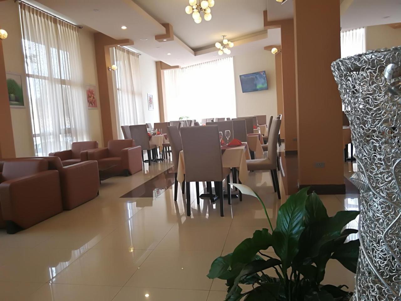 אדיס אבבה Ye Afoli International Hotel מראה חיצוני תמונה
